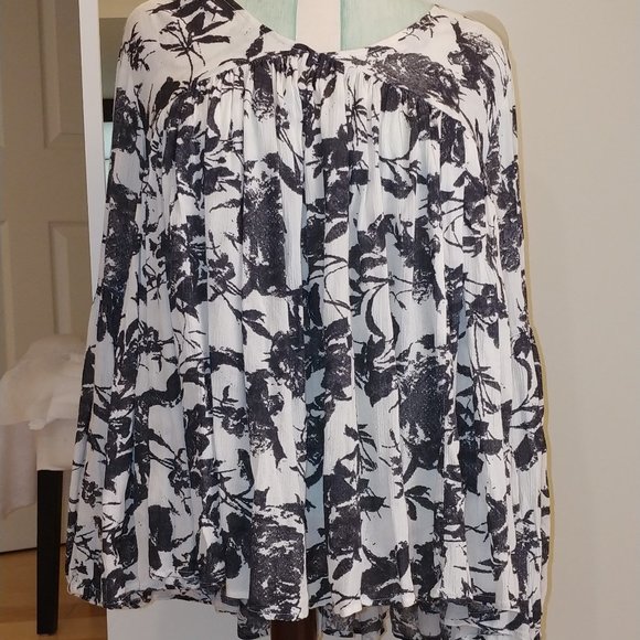 Chelsea & Theodore Top Blouse Small/M - Picture 8 of 10